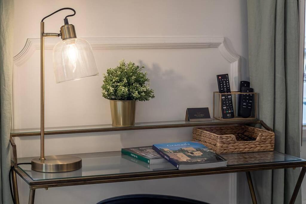 Ch Elvira Luxury Apartment Granada Luaran gambar