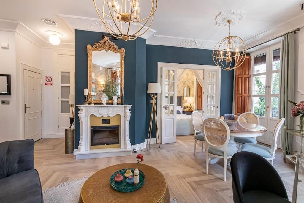 Ch Elvira Luxury Apartment Granada Luaran gambar