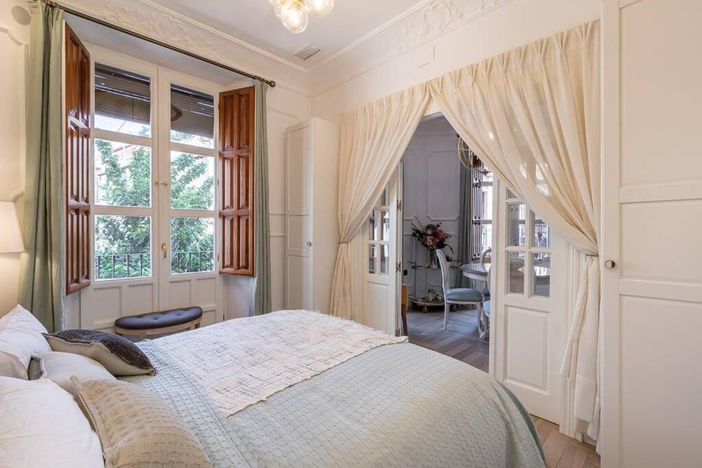 Ch Elvira Luxury Apartment Granada Luaran gambar