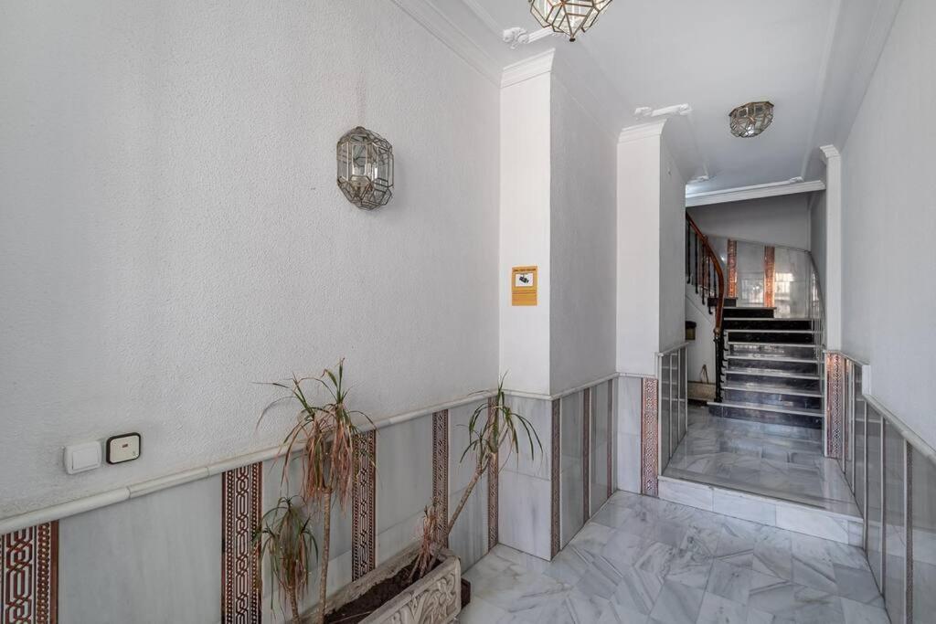 Ch Elvira Luxury Apartment Granada Luaran gambar