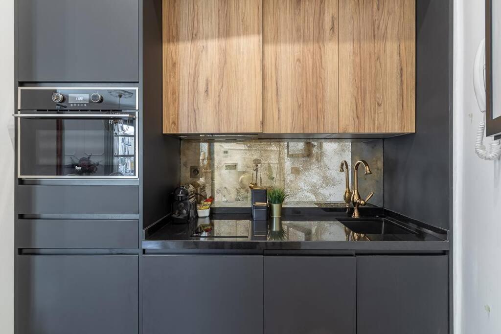 Ch Elvira Luxury Apartment Granada Luaran gambar